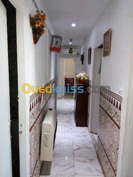Echange Appartement F4 Oran Oran 5