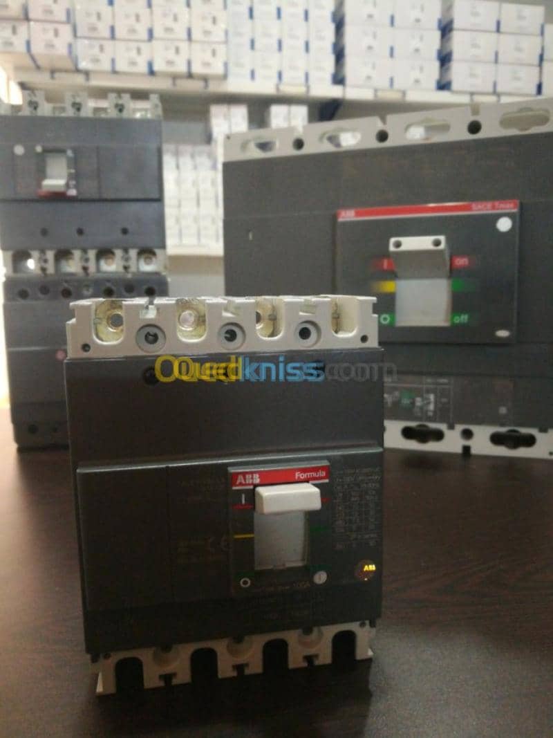 Produits d'électricité ABB 11