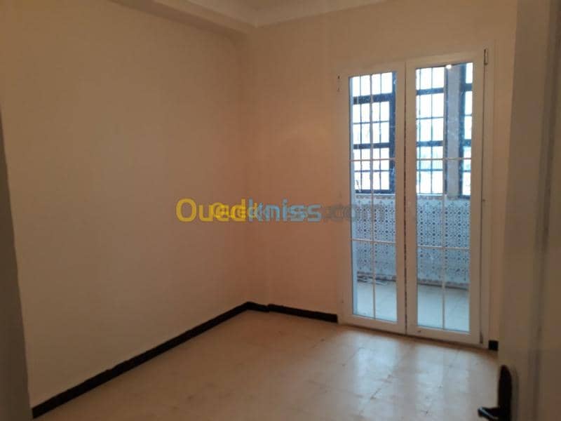 Location Appartement F4 Tiaret Tiaret 30