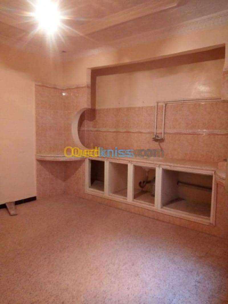 Location Niveau De Villa F4 Ouargla Hassi messaoud 4