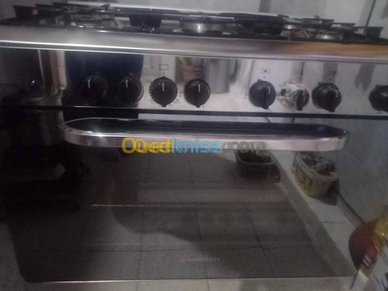 Ariston 4