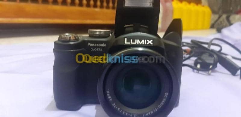 كميرة Panasonic Lumix DMC- FZ8 6