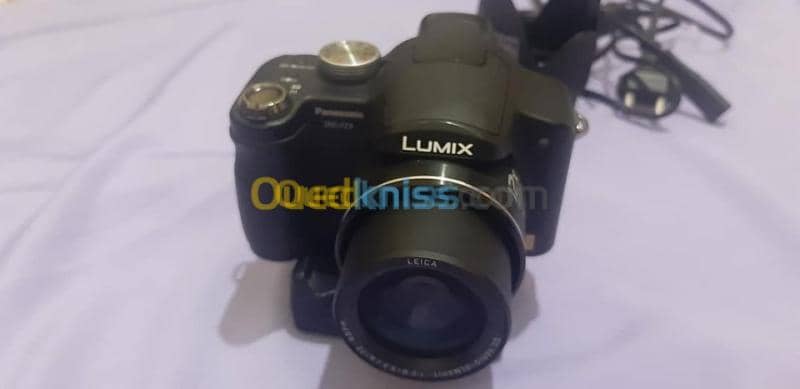 كميرة Panasonic Lumix DMC- FZ8 7