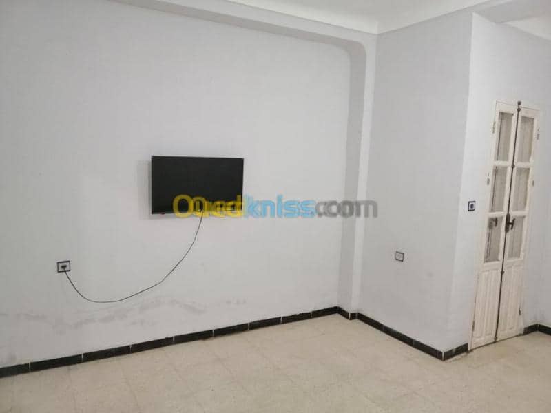 Location Appartement F3 Khenchela Cherchar 6