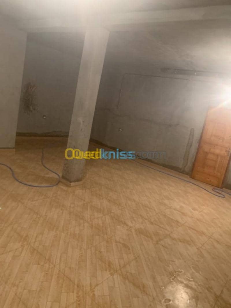 Location Local Ouargla Hassi messaoud 13
