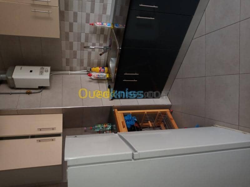 Cherche location Appartement F3 Alger Draria 3