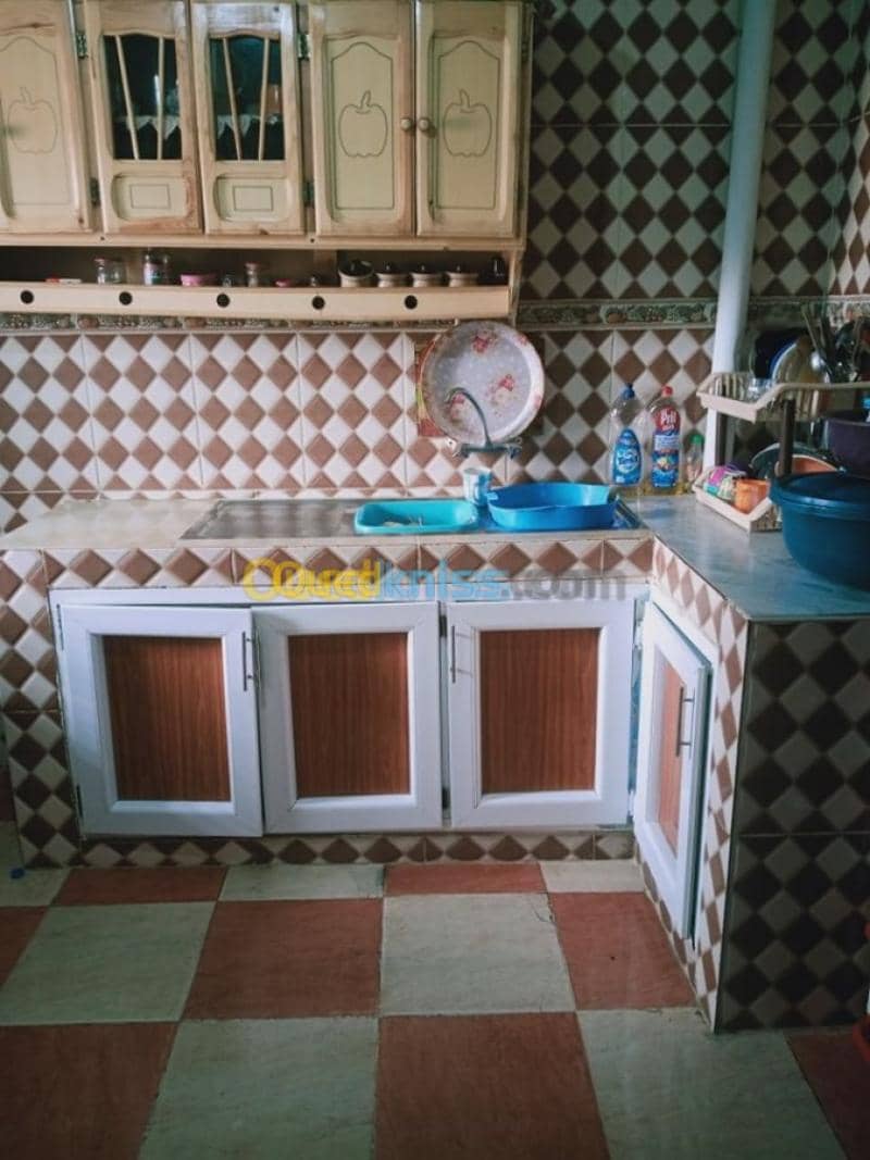 Vente Appartement F3 Oum el bouaghi Ksar sbahi 2