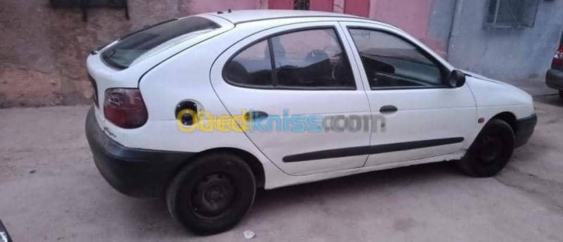Renault Megane 1 1996 3
