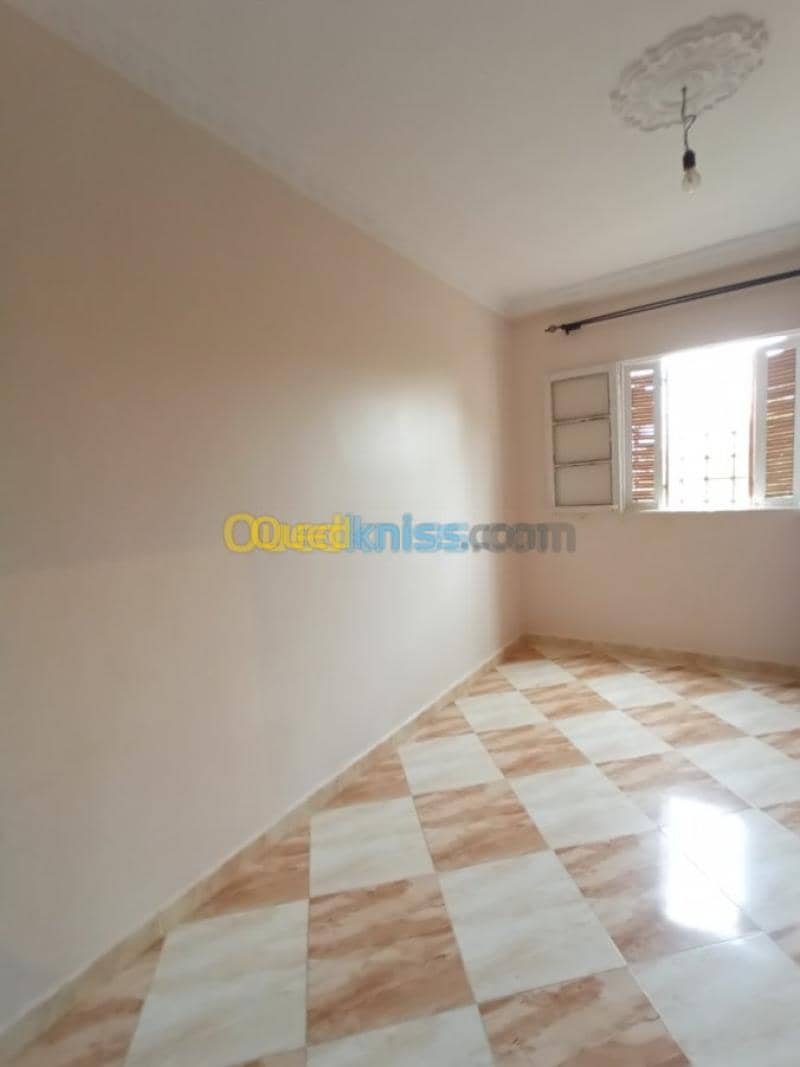 Vente Appartement F2 Tiaret Tiaret 2