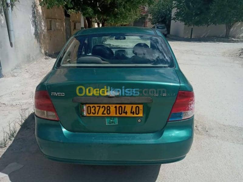 Chevrolet Optra 4 portes 2004 7