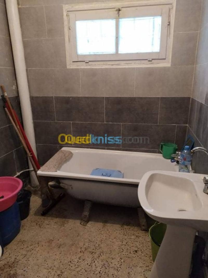 Echange Appartement F2 Skikda Skikda 3