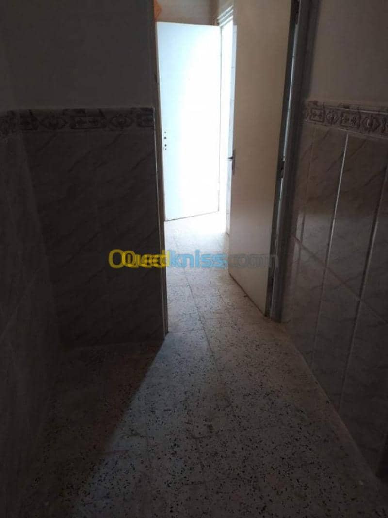 Echange Appartement F2 Skikda Skikda 6