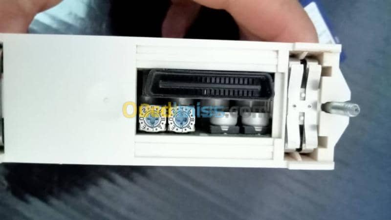 PLC Schneider-CPU340-20MODBUS_ETHERNET 7