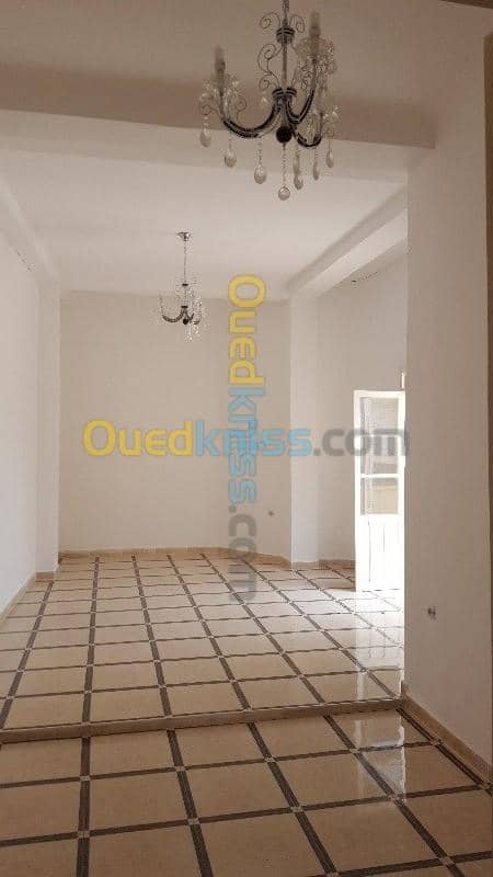 Vente Villa Tiaret Tiaret 8