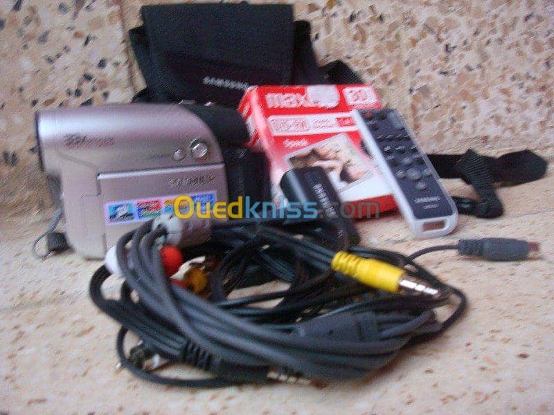 Je vend un lot d'appareils photos . 3