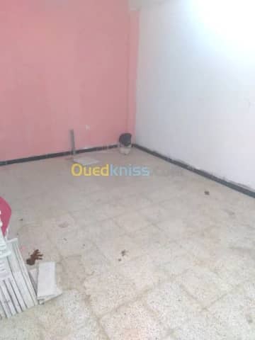 Location Local Guelma Heliopolis 2