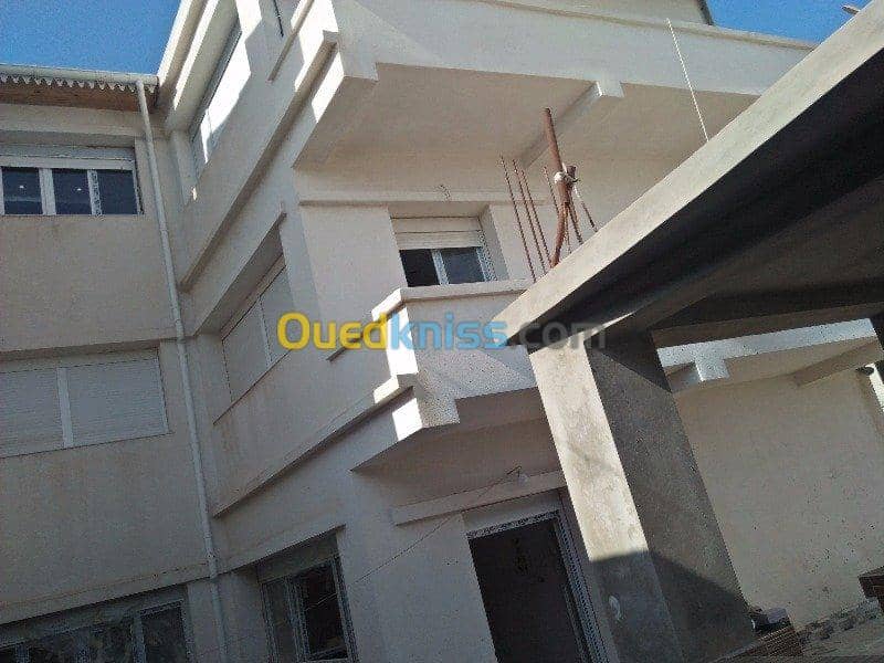 Vente Immeuble Alger El mouradia 35
