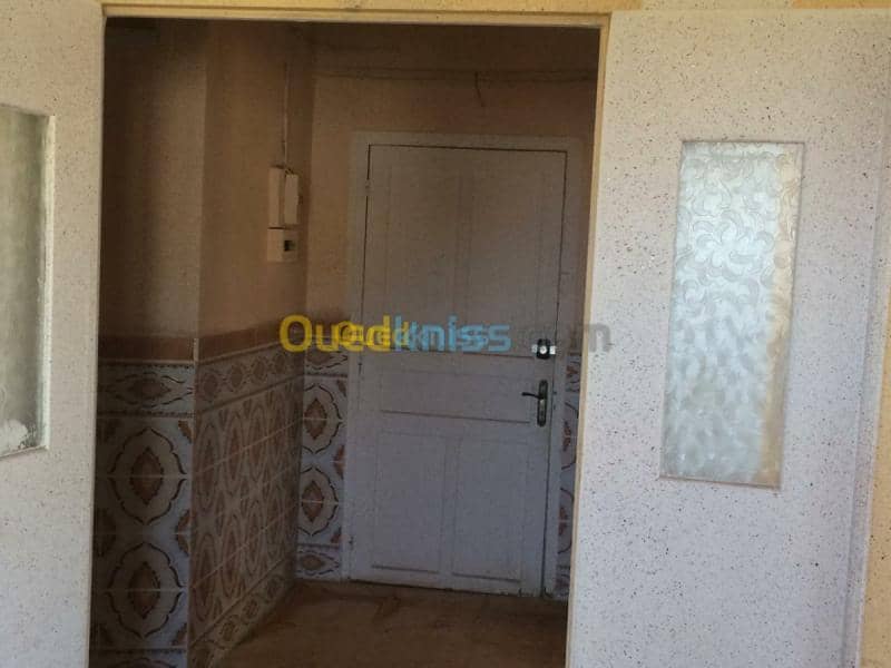 Vente Appartement F3 Chlef Tenes 5