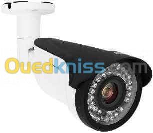 Caméra de surveillance 4