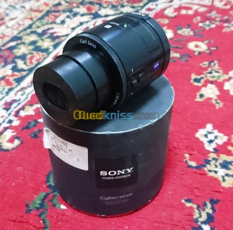 Sony Cyber-Shot DSC QX-100 3