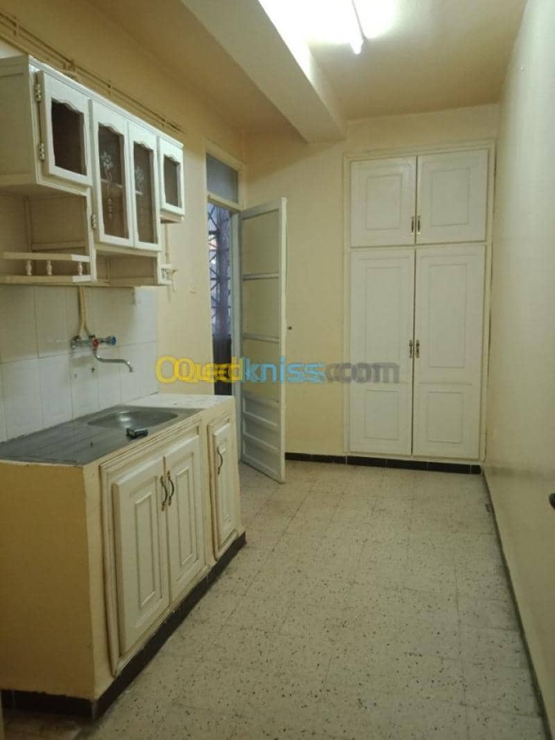 Location Appartement F3 Oum el bouaghi Ain beida 25