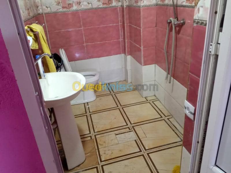 Location Niveau De Villa F3 Boumerdes Djinet 12