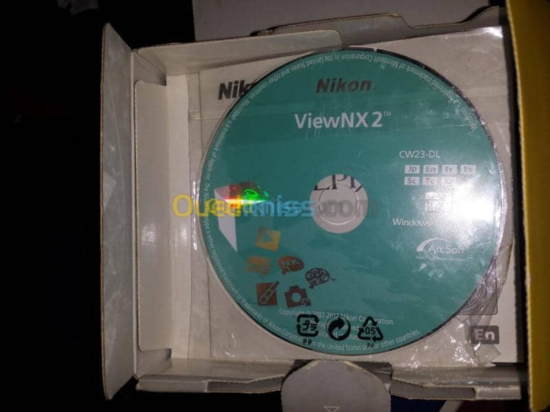 coolpix s2800 2