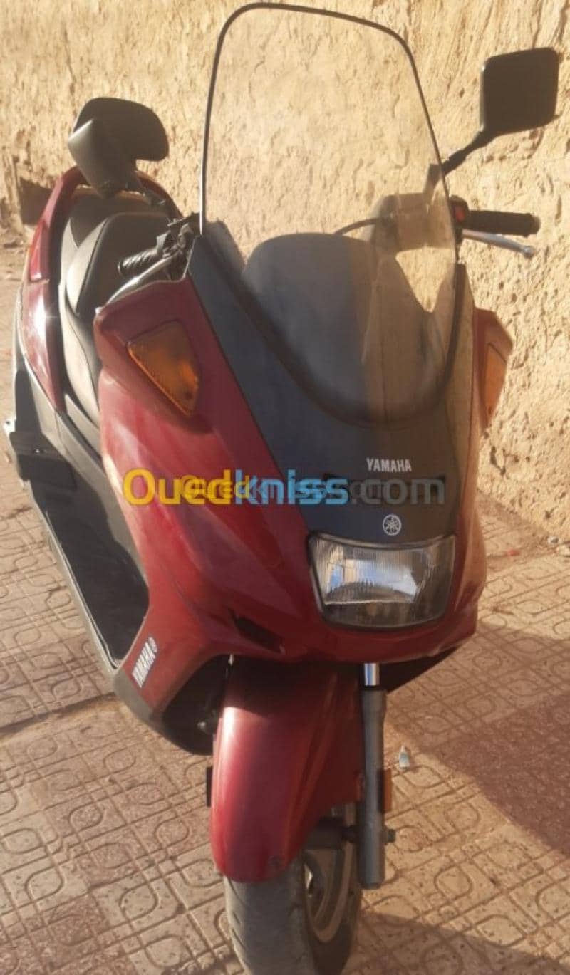 Yamaha 250cc majesty