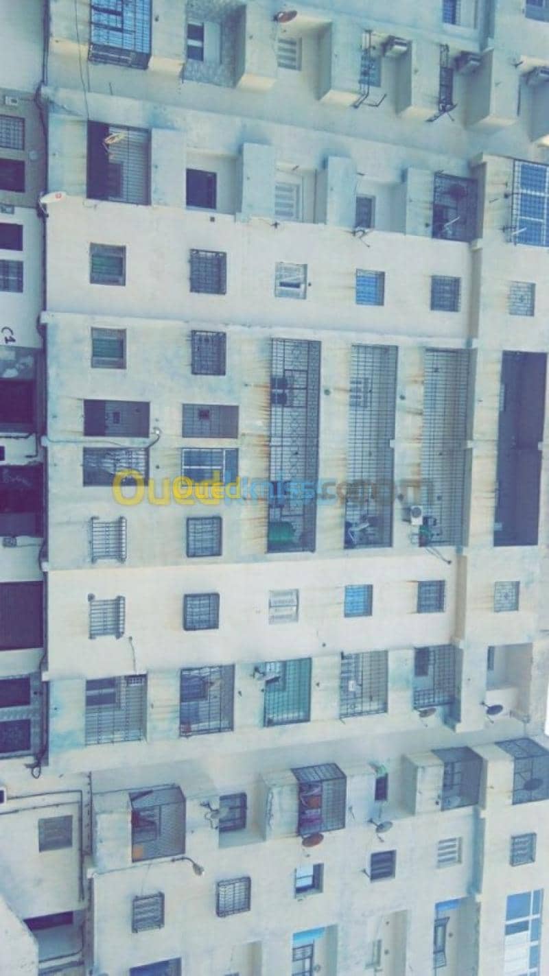 Vente Appartement F2 Oran Ain el turck 16