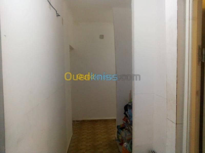 Echange Appartement F3 Alger Ouled fayet 21
