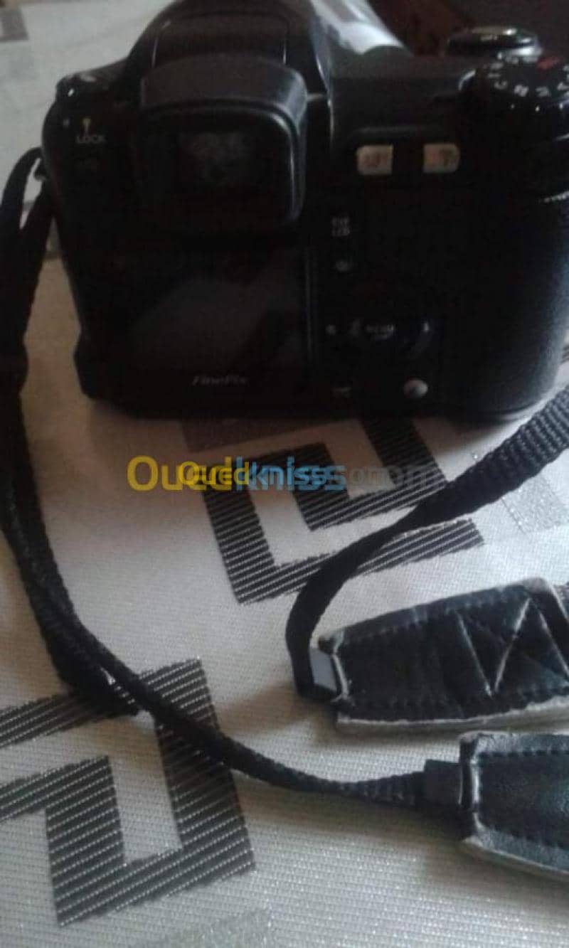 fujifilm finepix s5600