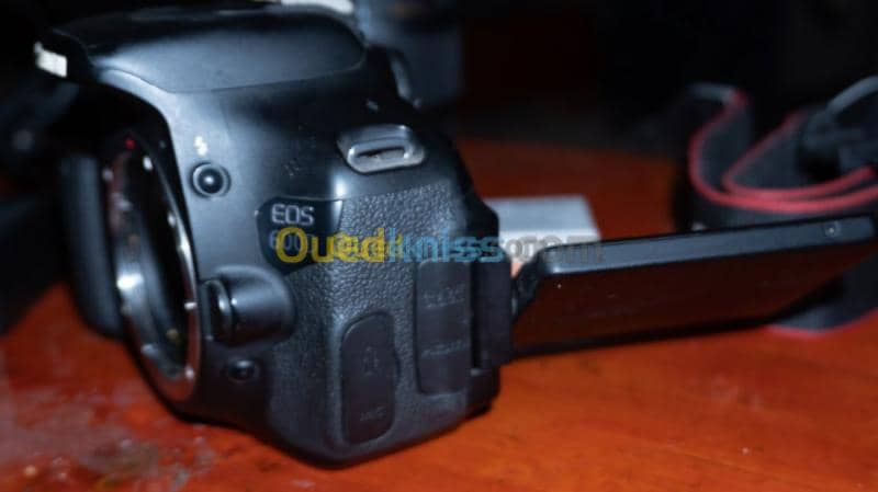 Canon 600d avec deux objectifs 10
