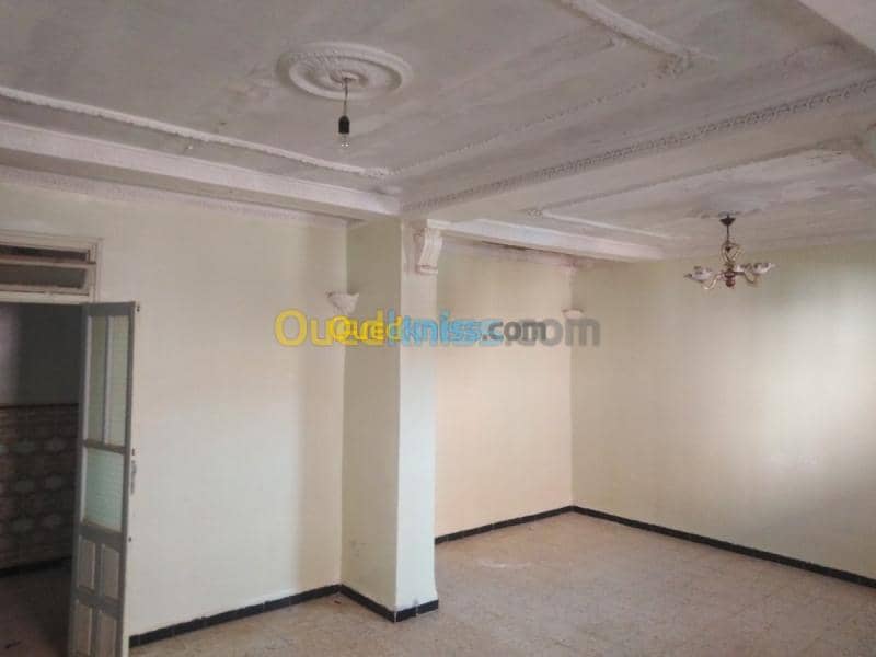Vente Appartement Niveau de villa F3 Aïn Defla El abadia 5