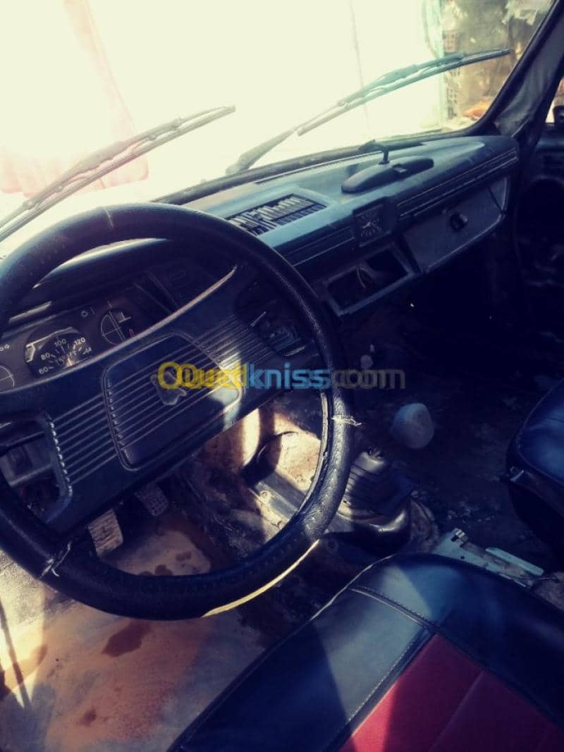 Peugeot 504 1980 7