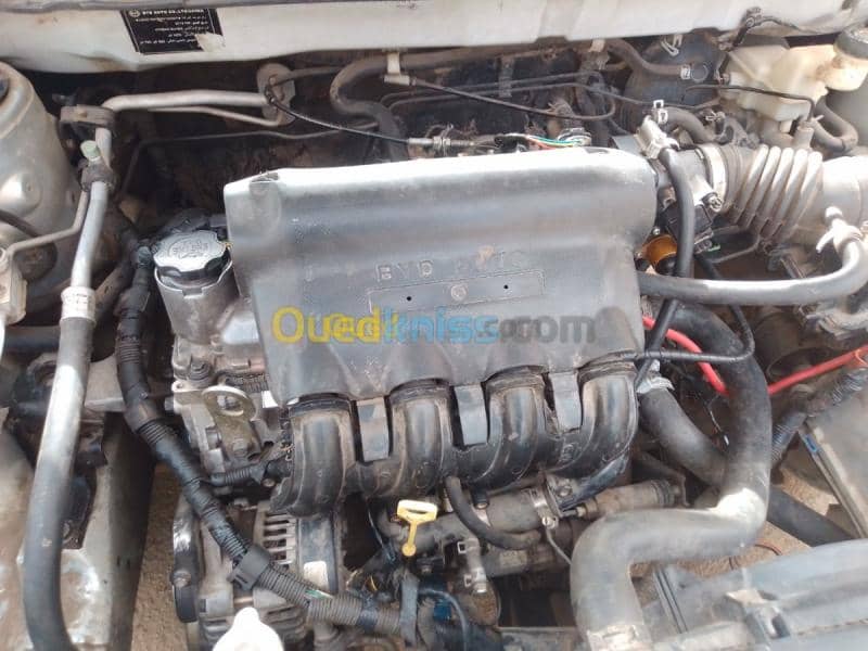BYD F3 2013 4