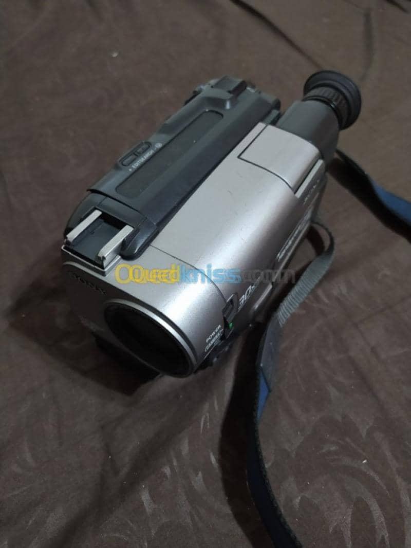 Sony handycam hi8 / Sony digital mavic