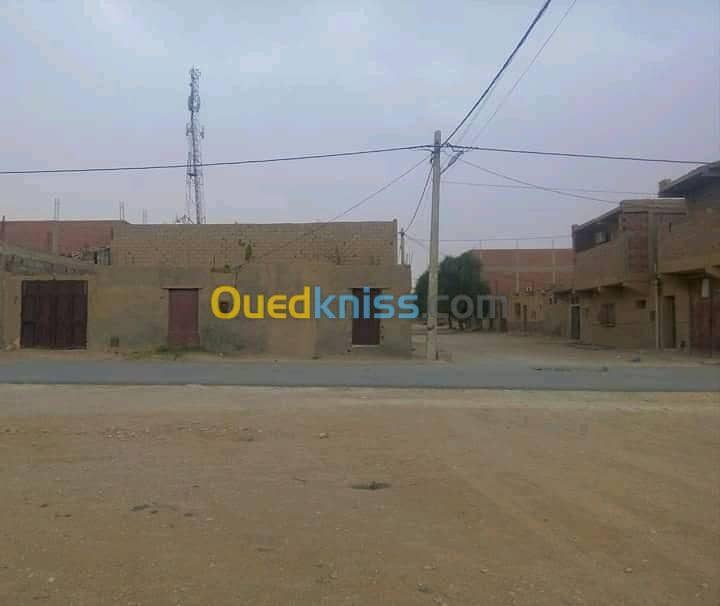 Vente bien immobilier Laghouat Kheneg 2
