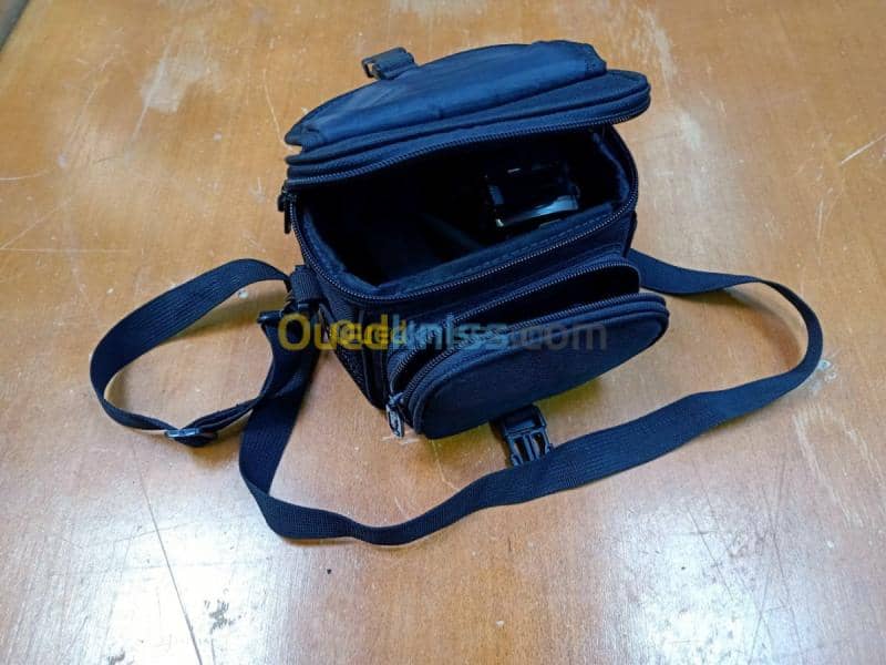 Sony Handycam HDR-XR150 9
