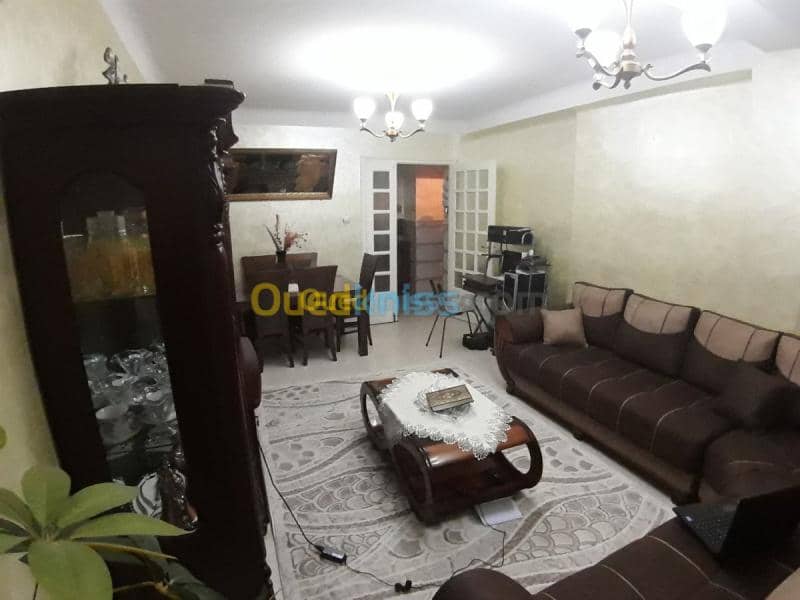 Echange Appartement F4 Batna Batna
