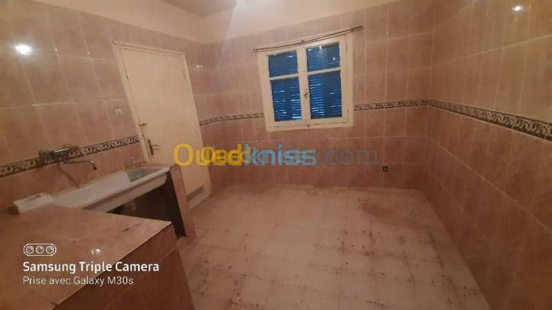 Vente Appartement F4 El taref Bouhadjar 12