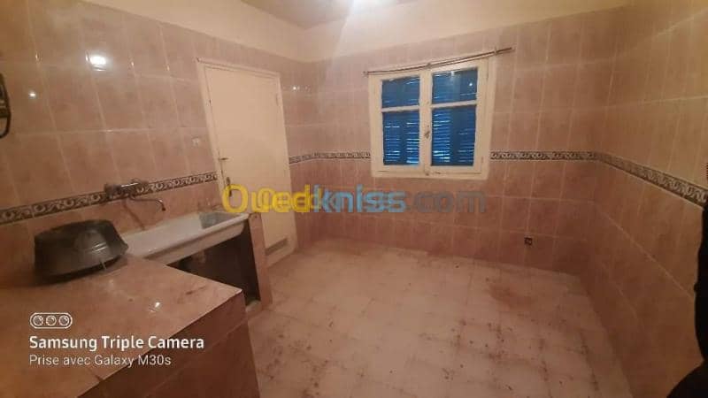 Vente Appartement F4 El taref Bouhadjar 13