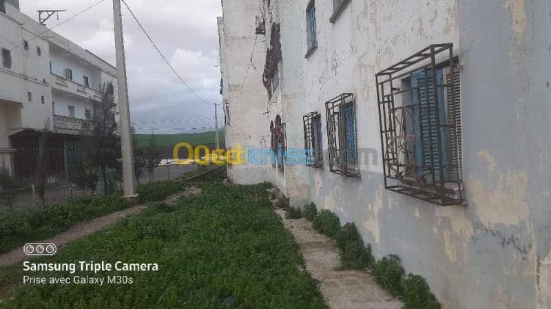 Vente Appartement F4 El taref Bouhadjar 24