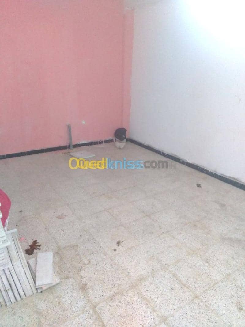 Vente Local Guelma Heliopolis 4