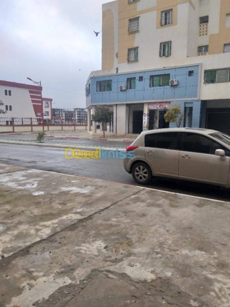Vente Local Bouira Bouira 2