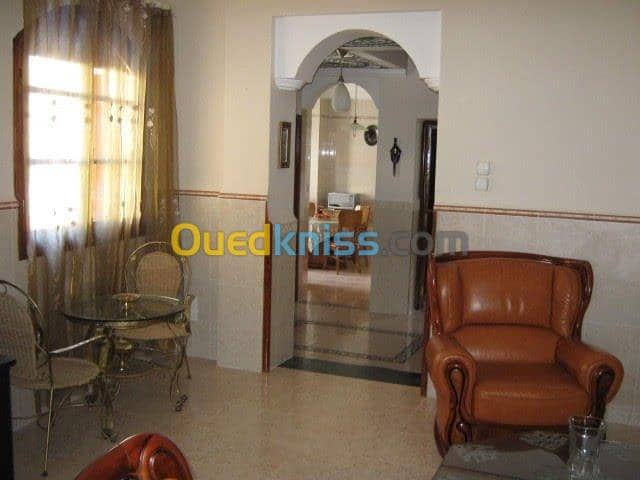 Location vacances Appartement Niveau de villa F3 Alger Hydra 10