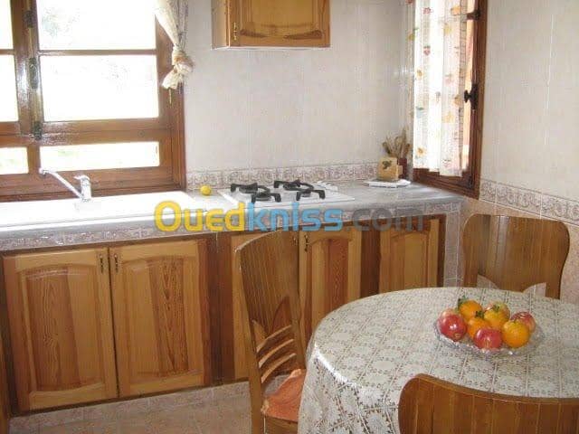 Location vacances Appartement Niveau de villa F3 Alger Hydra 3