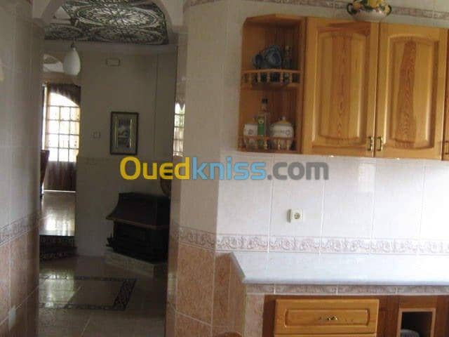 Location vacances Appartement Niveau de villa F3 Alger Hydra 4