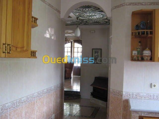 Location vacances Appartement Niveau de villa F3 Alger Hydra 7