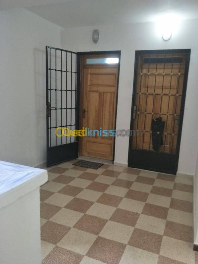 Location vacances Appartement Niveau de villa F2 Alger Birkhadem 11