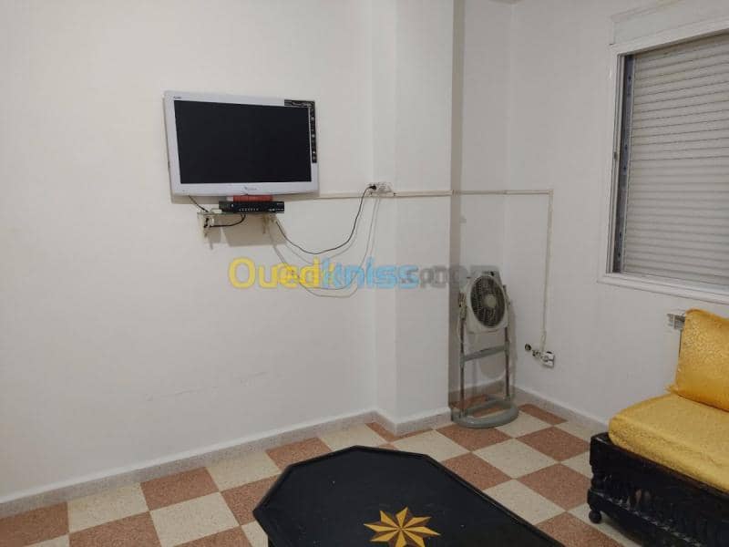 Location vacances Appartement Niveau de villa F2 Alger Birkhadem 8